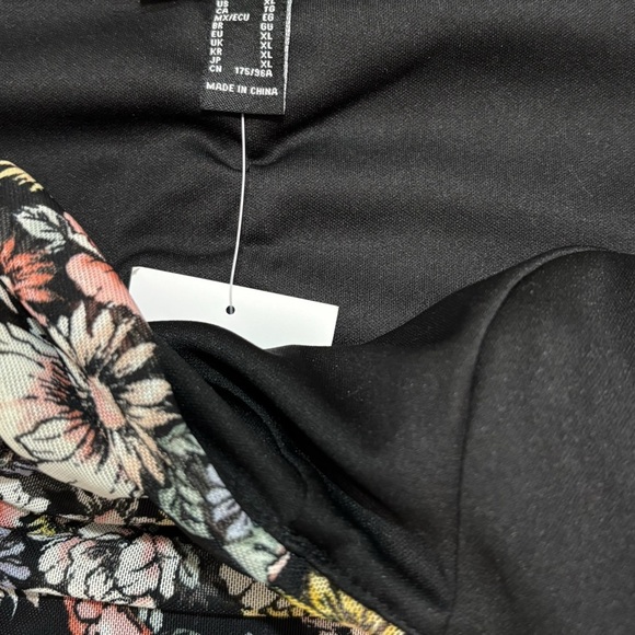 FOREVER 21 - NWT - FLORAL SWEETHEART CROP TOP - SIZE XL - VERY FEMININE B3 - Picture 14 of 14